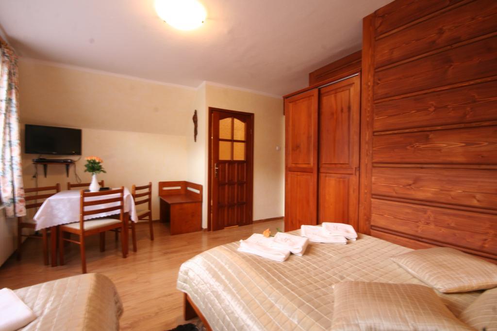 Willa Dewajtis Bed & Breakfast Zakopane Bilik gambar